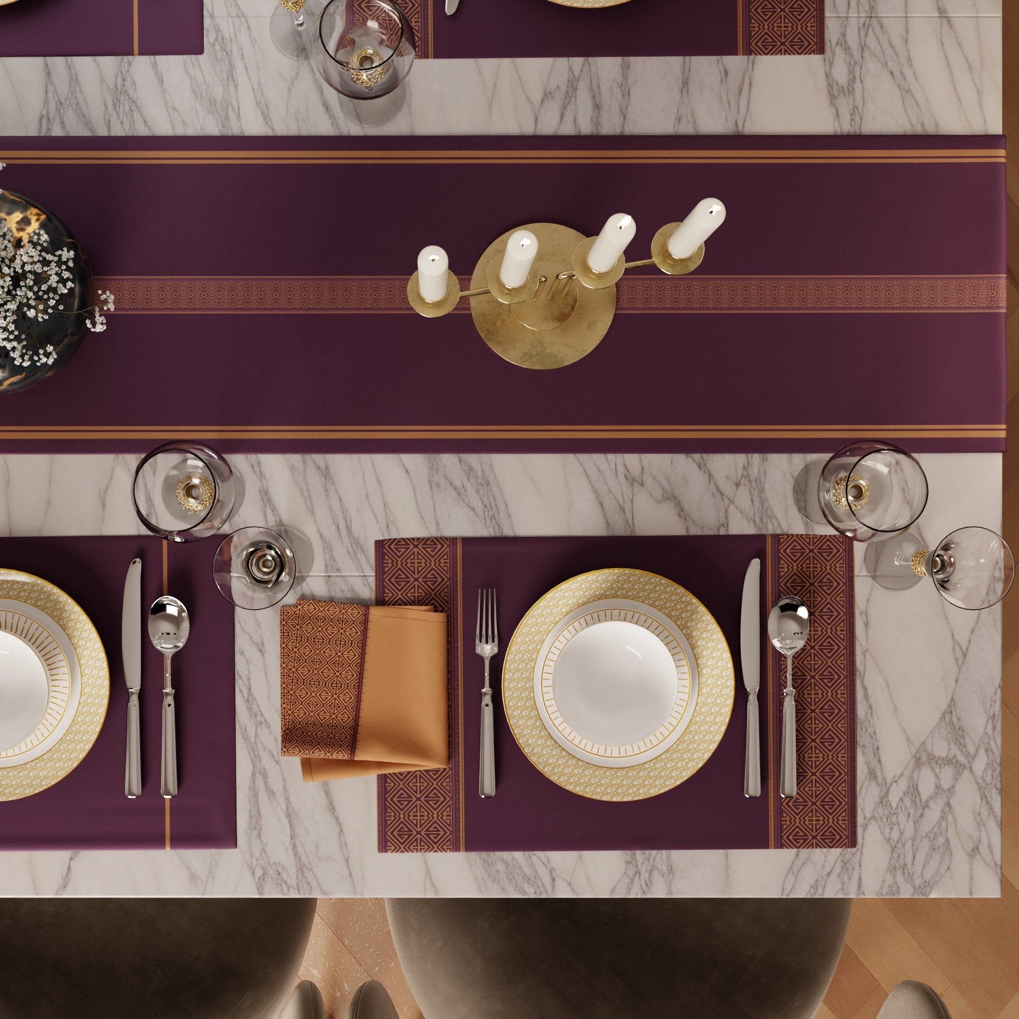 Scarlet Feast Table Linen Set