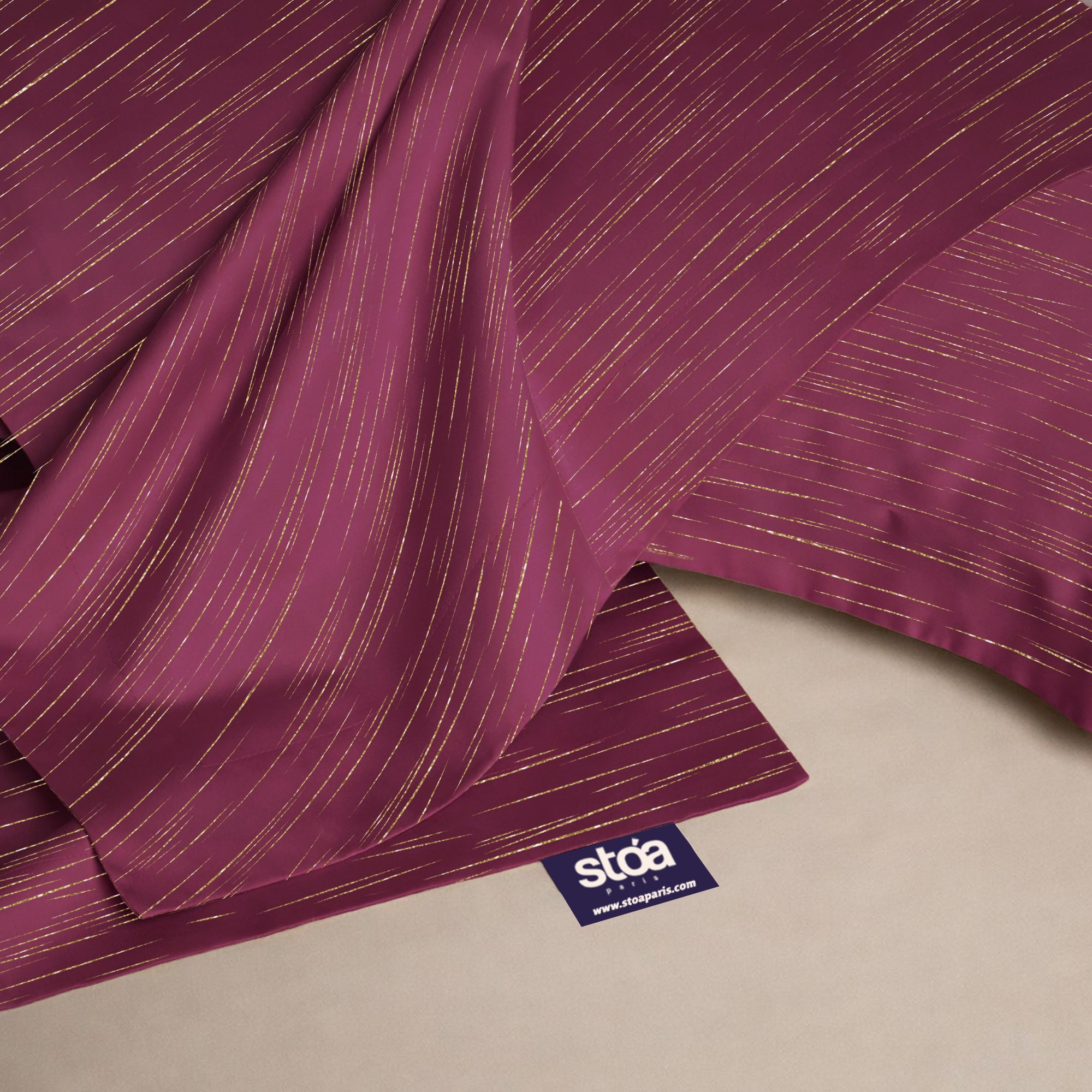 Crimson Radiance Luxstre Cotton Bedsheet Set