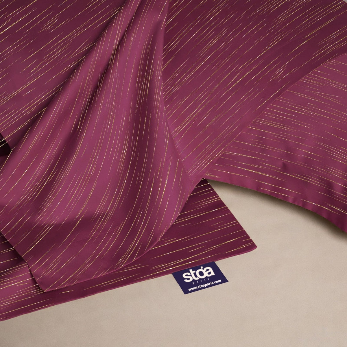 Crimson Radiance Luxstre Cotton Bedsheet Set