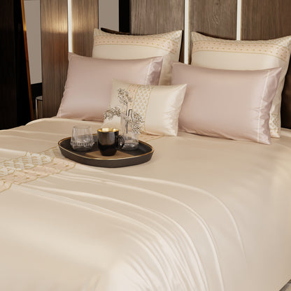 Queen's Blush 6 Piece Bedsheet Set