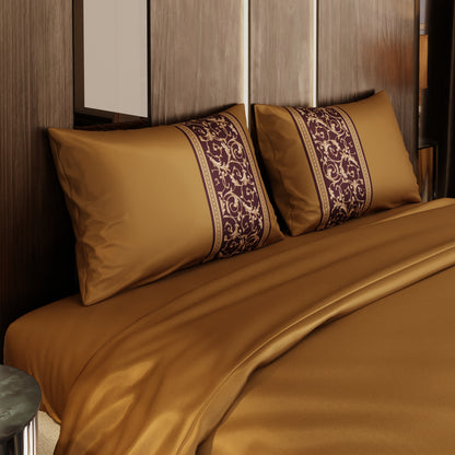 Grandeur of the Sun King Comforter Set