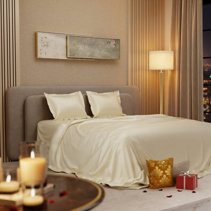 Charming Ivory Flat Bedsheet Set