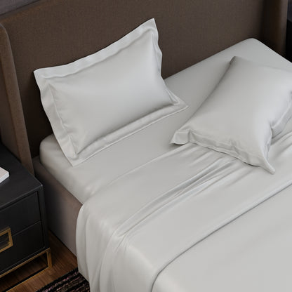 Frosted Ivory Luxstre Cotton Bed Sheet Set