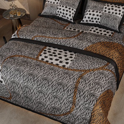 Primal Elegance Enriched Cotton Comforter