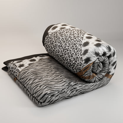 Primal Elegance Enriched Cotton Comforter