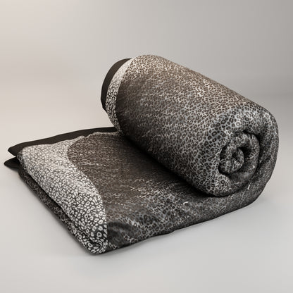 Night Safari Enriched Cotton Comforter
